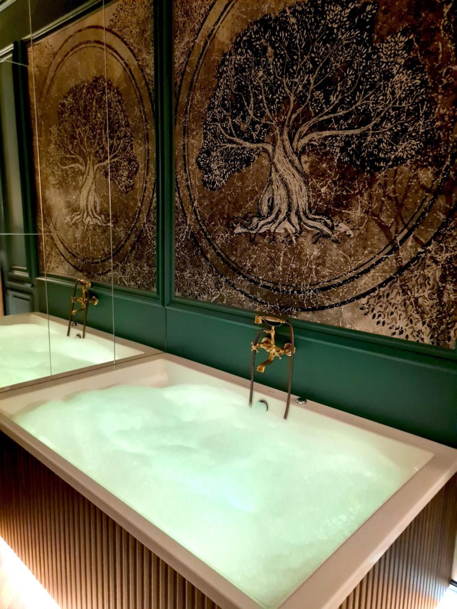 Art Jacuzzi Koletek Appartement Krakau Buitenkant foto